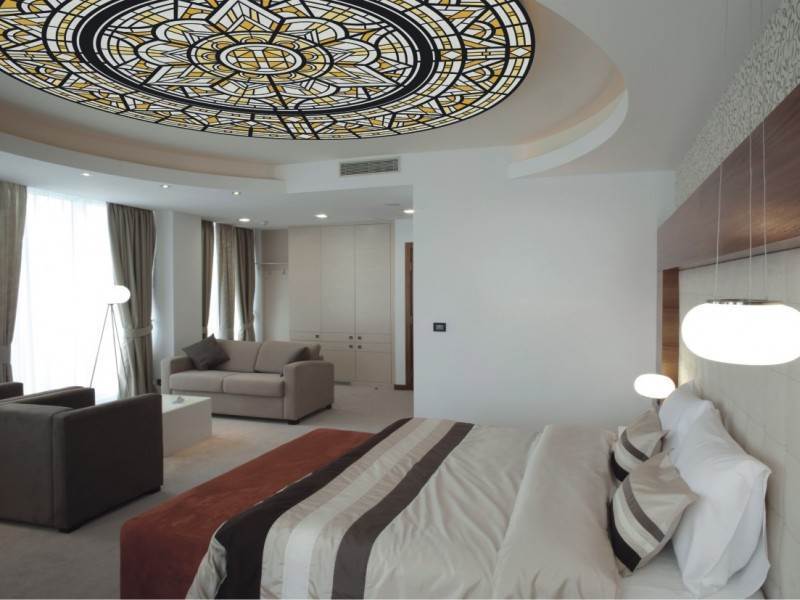 1_pages_galleries_gallery_pic_