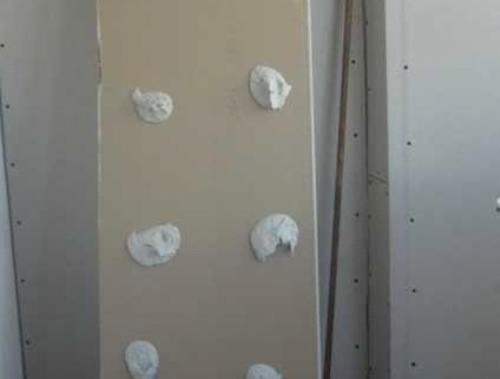 Клей на гипсокартоне